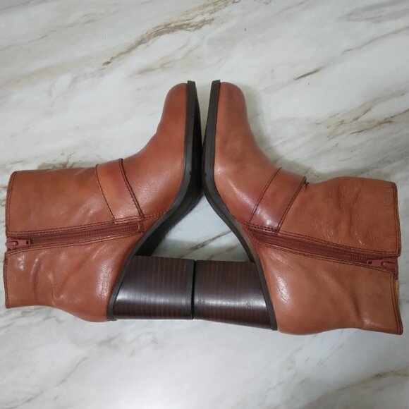 Nine West | "Lildipper " Leather Boot Short Shaft Chunky Heel | Size 9M - Picture 8 of 14